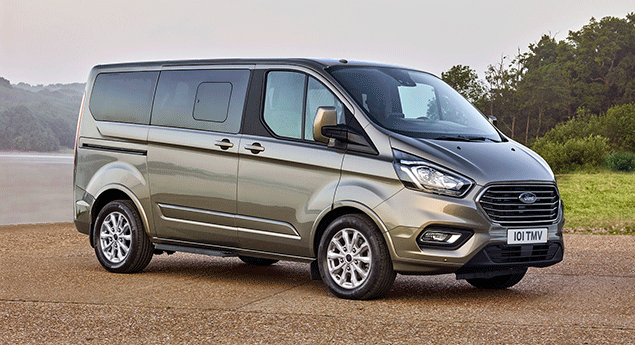 Novo Ford Tourneo Custom para deslocações de luxo