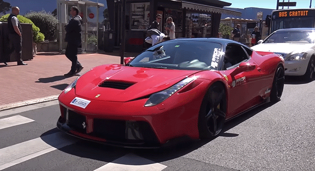 Este Ferrari 458 Italia é brutal em todos os aspetos!