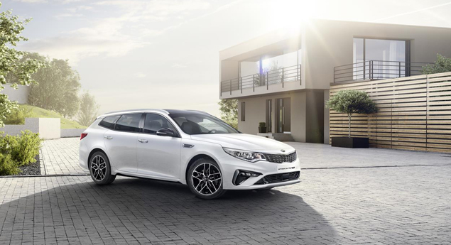 Kia Optima renovado antes da viagem para Genebra