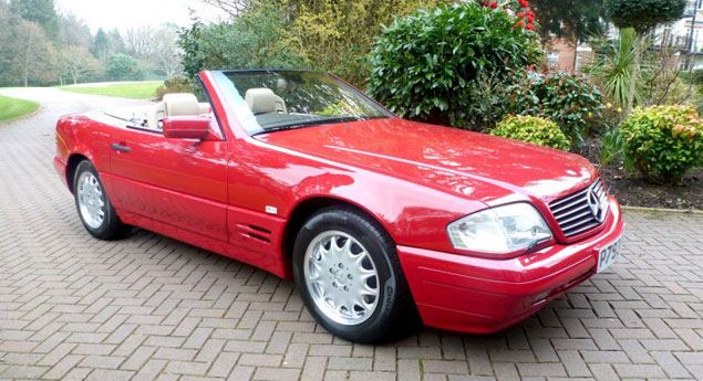 Este Mercedes tem 130km… porque o dono perdeu a chave