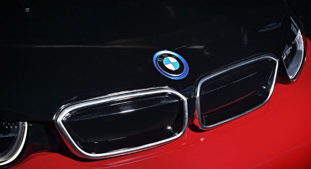 BMW anuncia parceria para o desenvolvimento de baterias