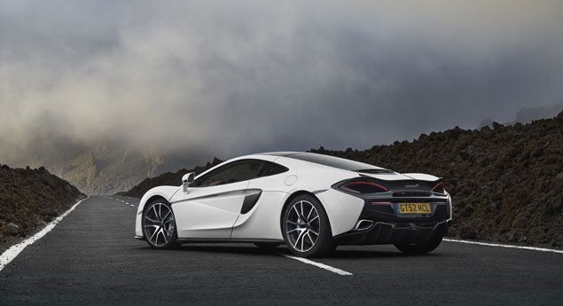 McLaren 570GT recebe pacote desportivo