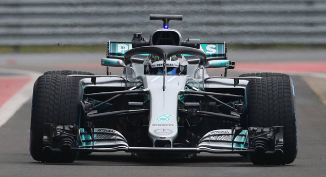 Mercedes estreia novo F1 em Silverstone
