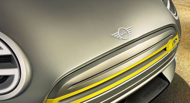 MINI planeia SUV... e será elétrico