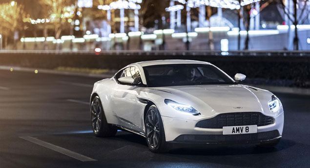 Chega o Aston Martin DB11 V8