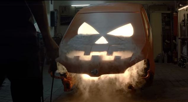 Skoda com divertido anúncio de Halloween