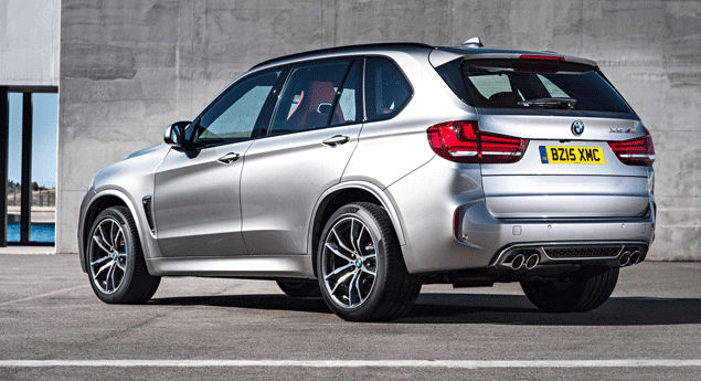 Cliente processa BMW por polegar cortado