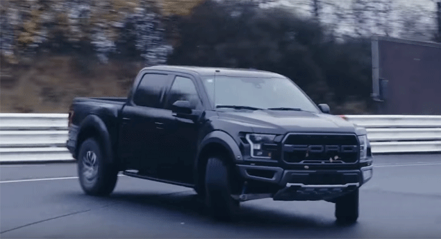 Ford Raptor é a estrela das curvas em Nurburgring