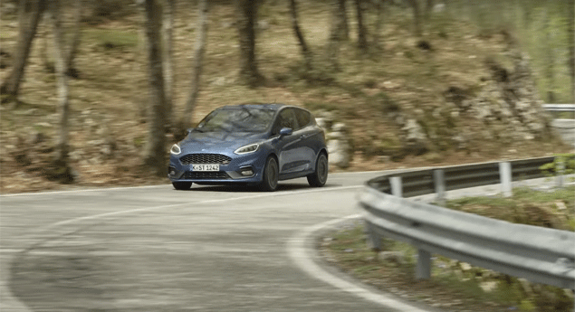 A espetacular travessia do novo Ford Fiesta ST em Campocatino