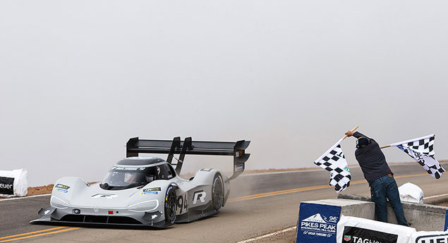 Volkswagen ID R destruiu recorde de Pikes Peak