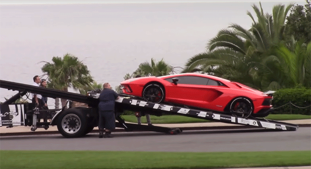 Justin Bieber não desiste do Lamborghini Aventador S