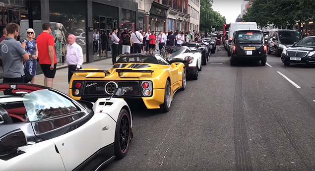 Parada de modelos da Pagani invade Londres