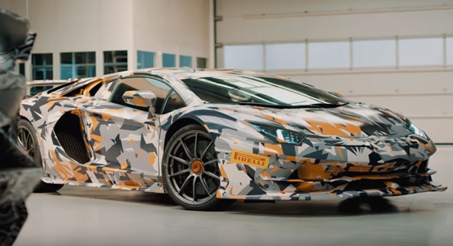 Lamborghini Aventador SVJ mostra-se em Nurburgring