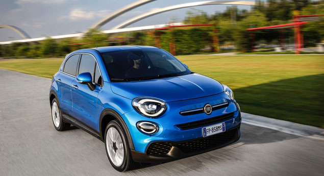 À imagem do 500C. Fiat prepara um Cabrio para o 500X