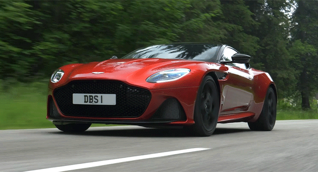 Ao volante do novo Aston Martin DBS Superleggera