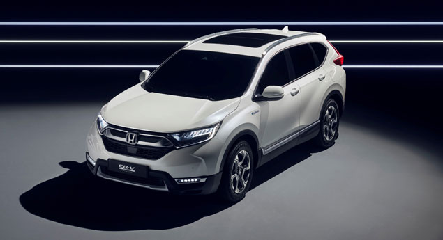 Honda CR-V Hybrid "entra no forno" já em outubro