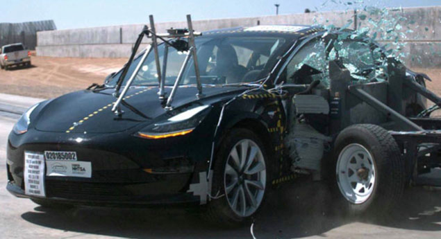 5 Estrelas: Veja os vídeos dos crash-tests do Tesla Model 3