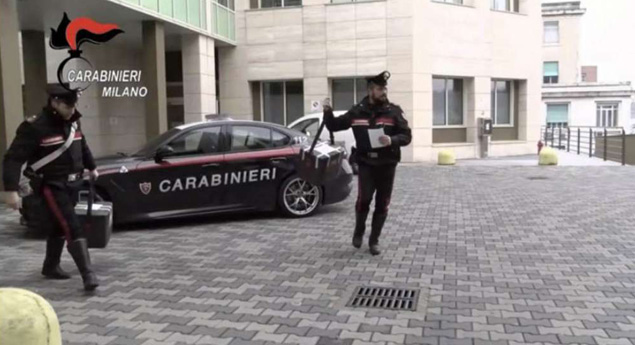 Carabinieri fazem "milagre" com o Giulia Quadrifoglio a 300km/h