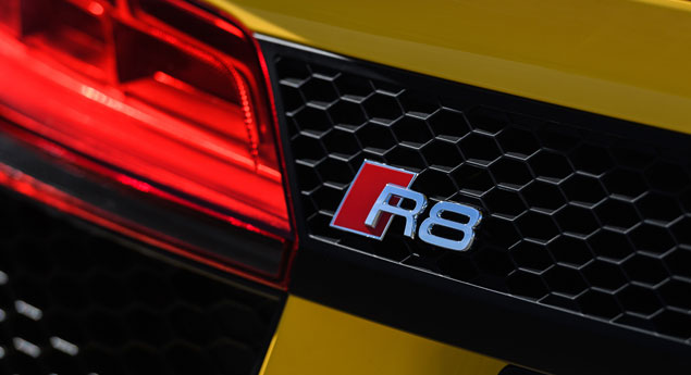 Audi R8 sofre em praxe a rookie da NBA