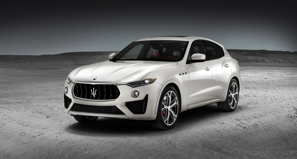 Primeiro SUV na história da Maserati, o Levante prepara-se para receber um "irmão mais pequeno"... eletrificado