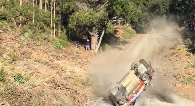 Que valente cambalhota de Neuville no Chile