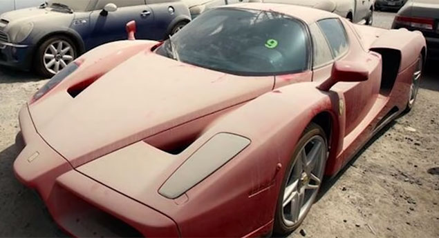 Procurar carros abandonados no Dubai pode ser o seu emprego de sonho