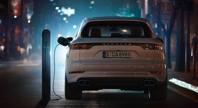 O Porsche Cayenne mais potente é um PHEV