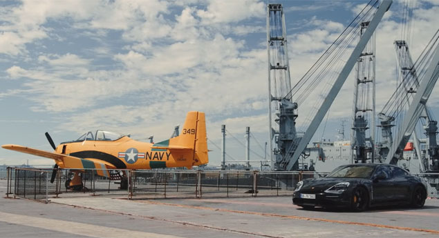 Porsche Taycan a 150 km/h num porta aviões americano (vídeo)