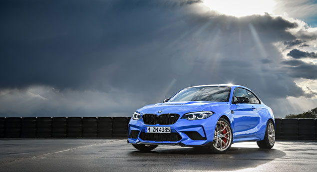 BMW M2 CS é uma bombinha de 450 CV