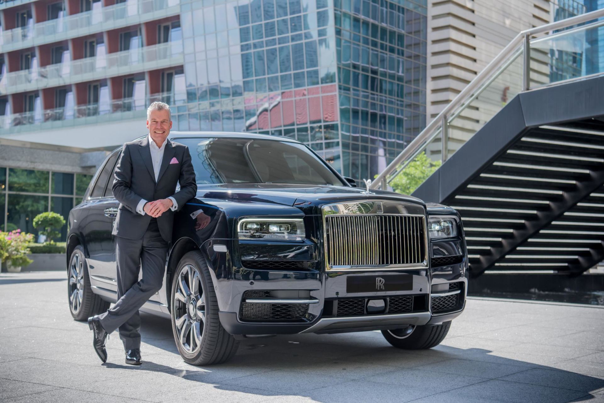 Crise? Qual crise?! Rolls-Royce nunca vendeu tanto!...