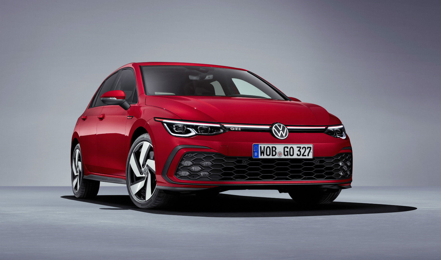 Baseado na oitava geração do Golf, o novo GTI promete ser ainda mais GTI, que o antecessor. Diz a Volkswagen. 