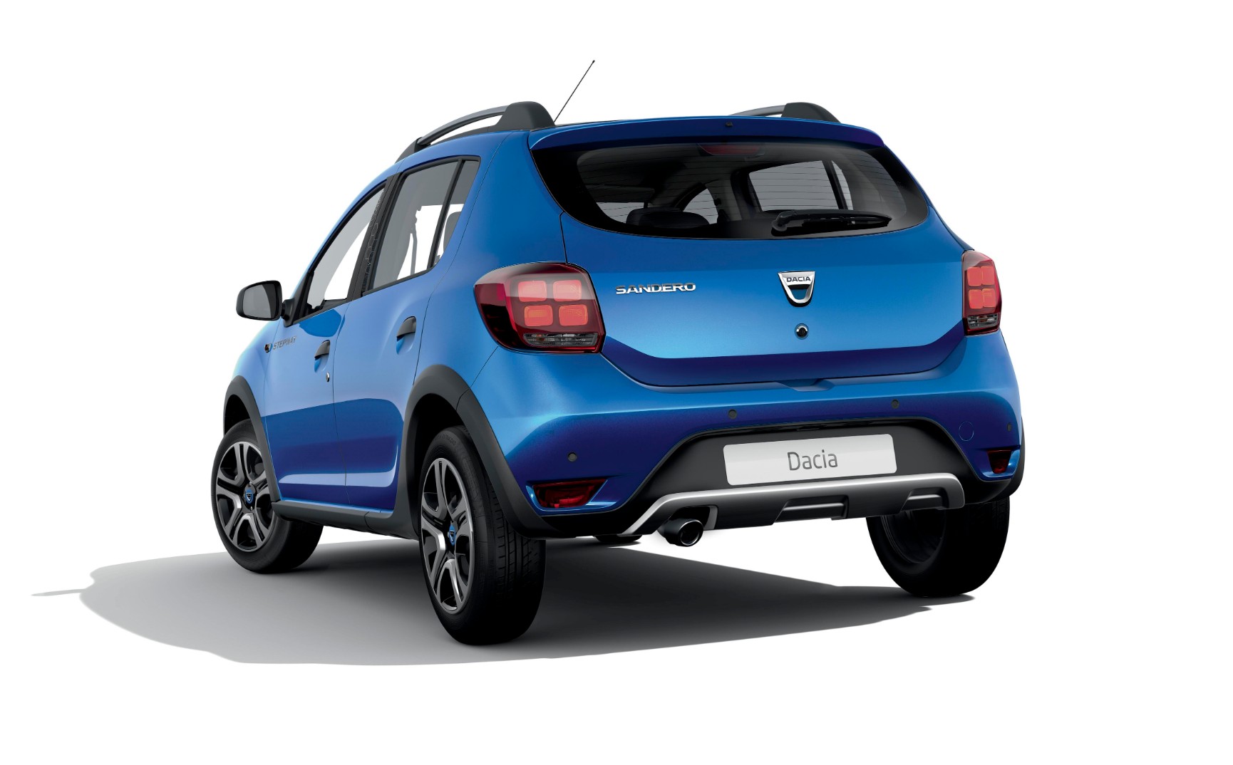 Disponível também no Sandero, a série limitada "Dacia Go" tem preços a partir de 14.470€. Com motor a gasolina