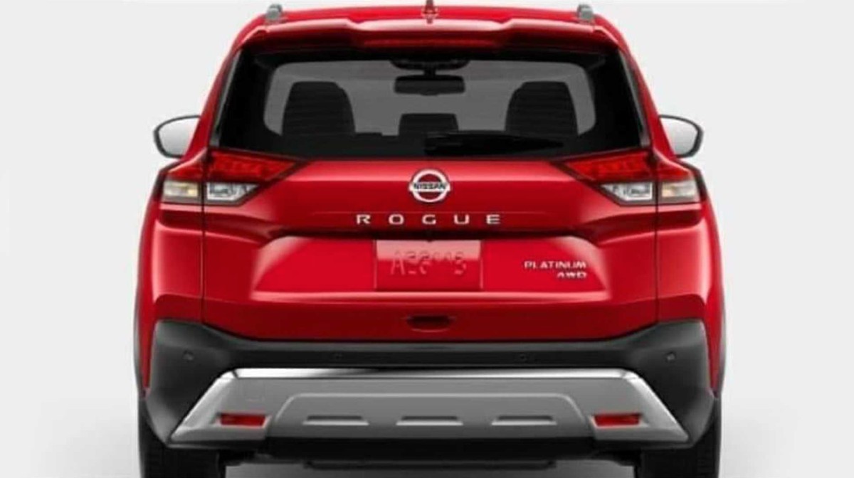 São várias as novidades na traseira do Rogue... X-Trail