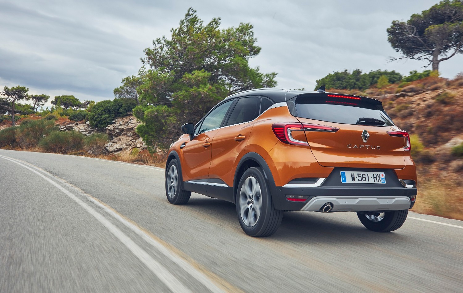 Recorrendo aos dois depósitos de combustível, para gasolina e GPL, o Renault Captur consegue uma autonomia superior a 1.000 km 