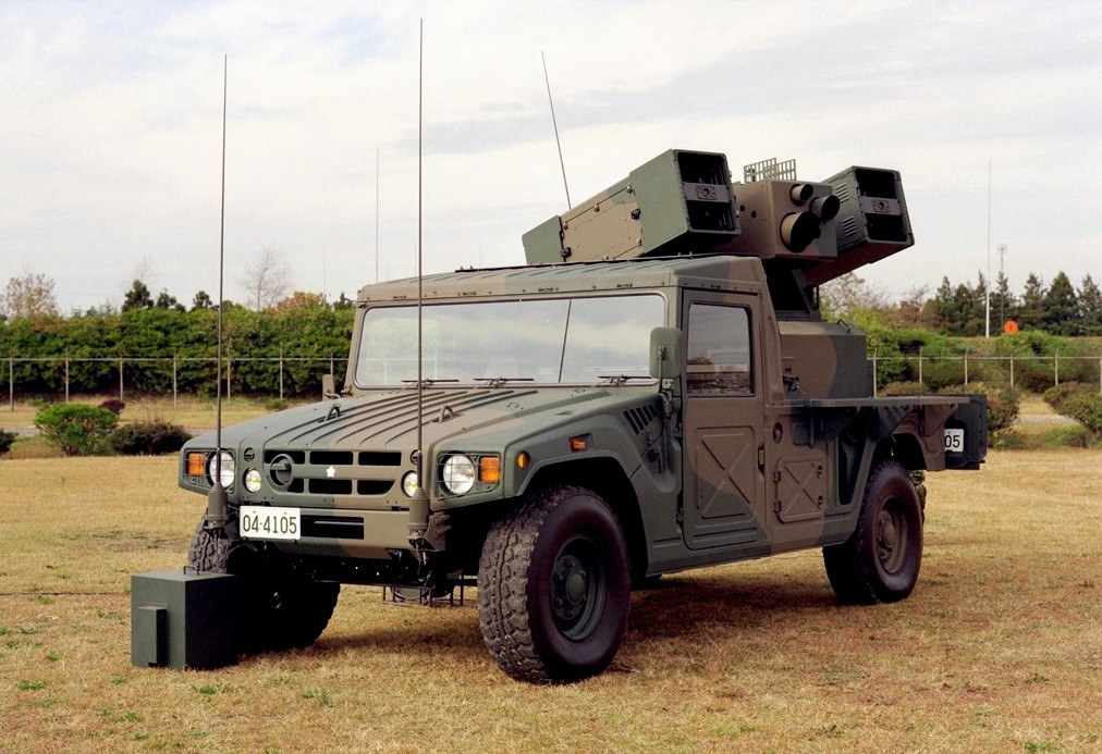 Uma das muitas aplicações dadas ao Toyota Mega Cruiser, na vertente militar