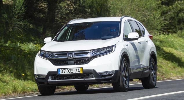 Honda CR-V Hybrid: Traído pela altura