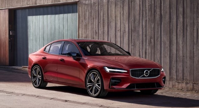 Volvo S60 e V60 já disponíveis com motorizações Mild Hybrid