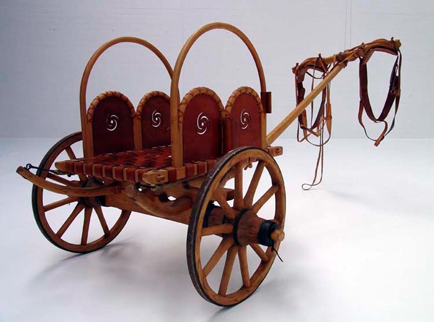 A palavra "carro" deriva do latim "carrum". Originalmente, designava um atrelado celta com duas rodas