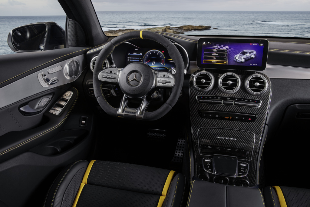 Interior do Mercedes-AMG GLC Coupé 63 S 4Matic+