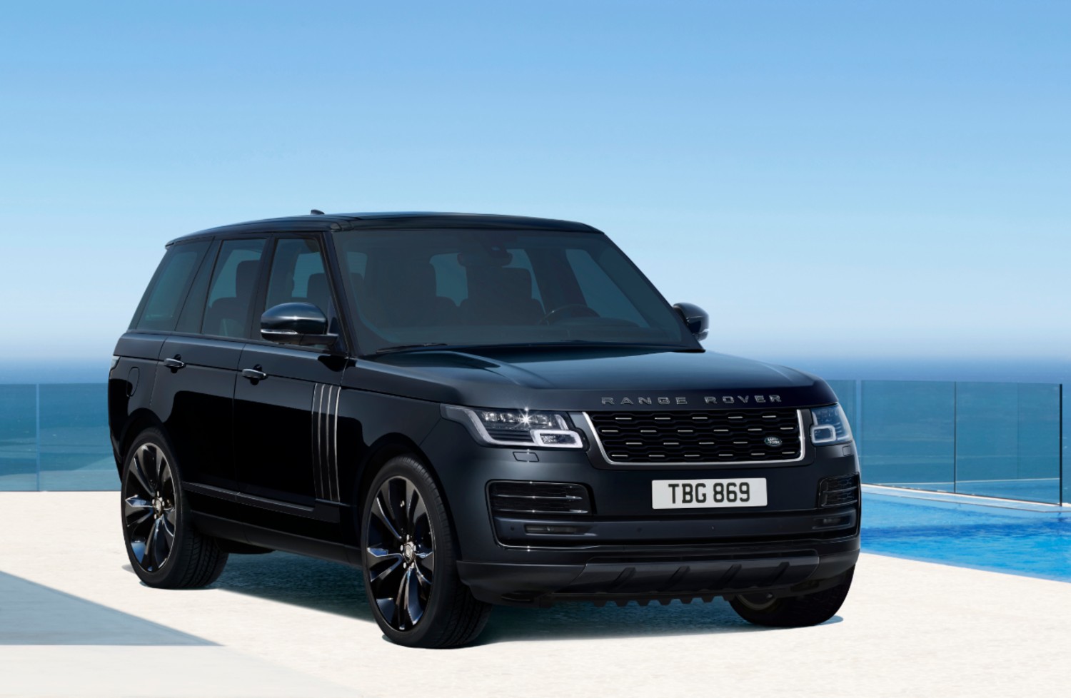 Range Rover SV Autobiography Dynamic Stealth