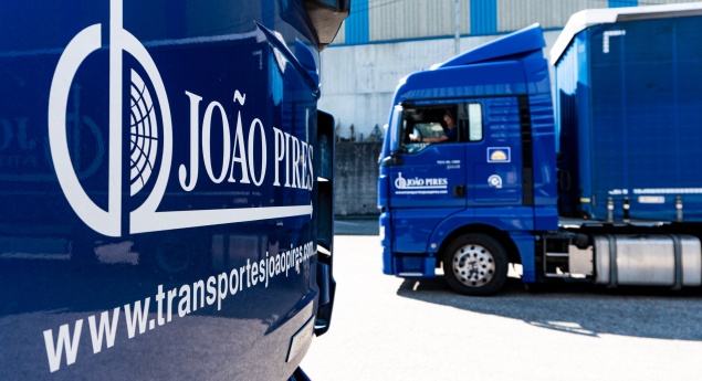 Transportes João Pires adota solução Effitrailer da Michelin