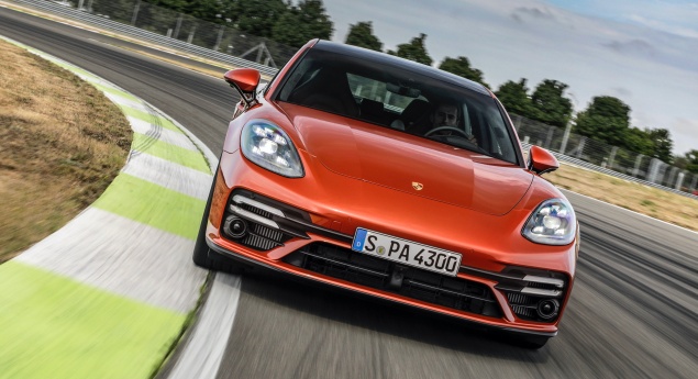 Porsche admite sucessor do 928 baseado no Panamera