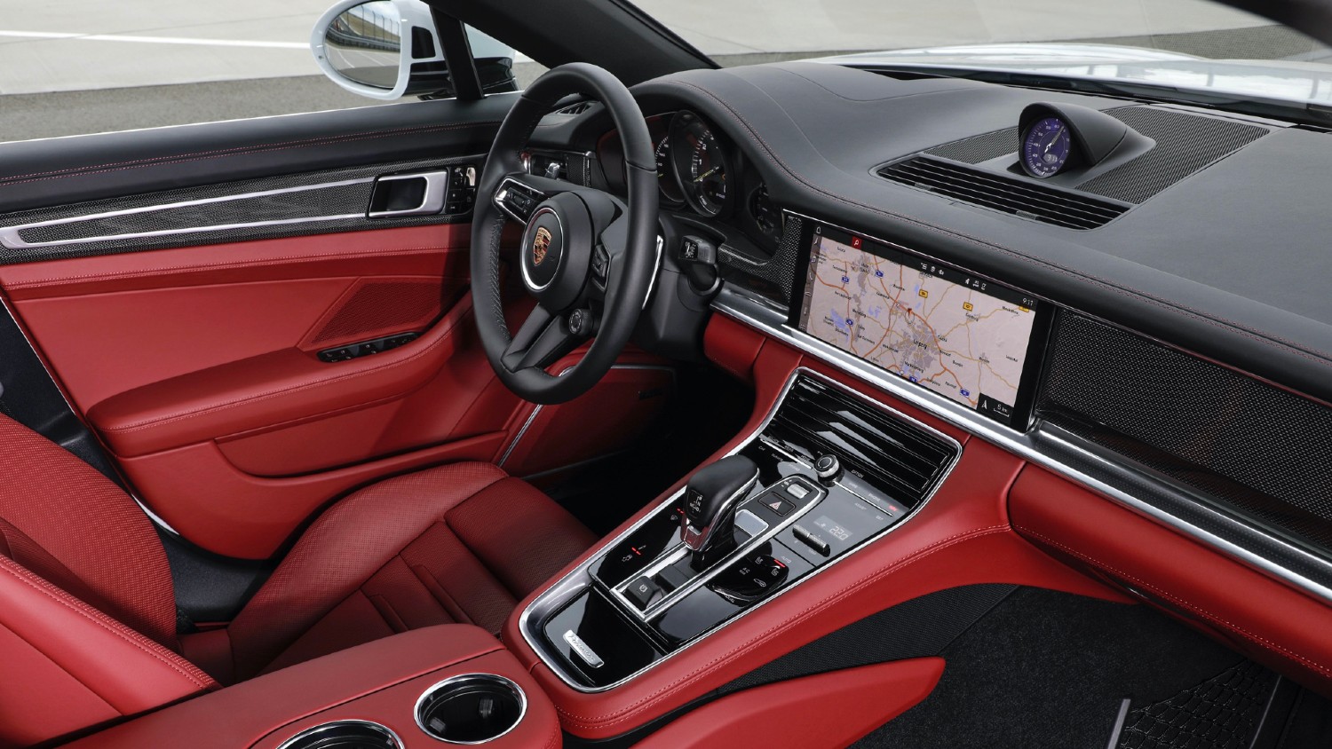 Interior do Porsche Panamera 4S E-Hybrid