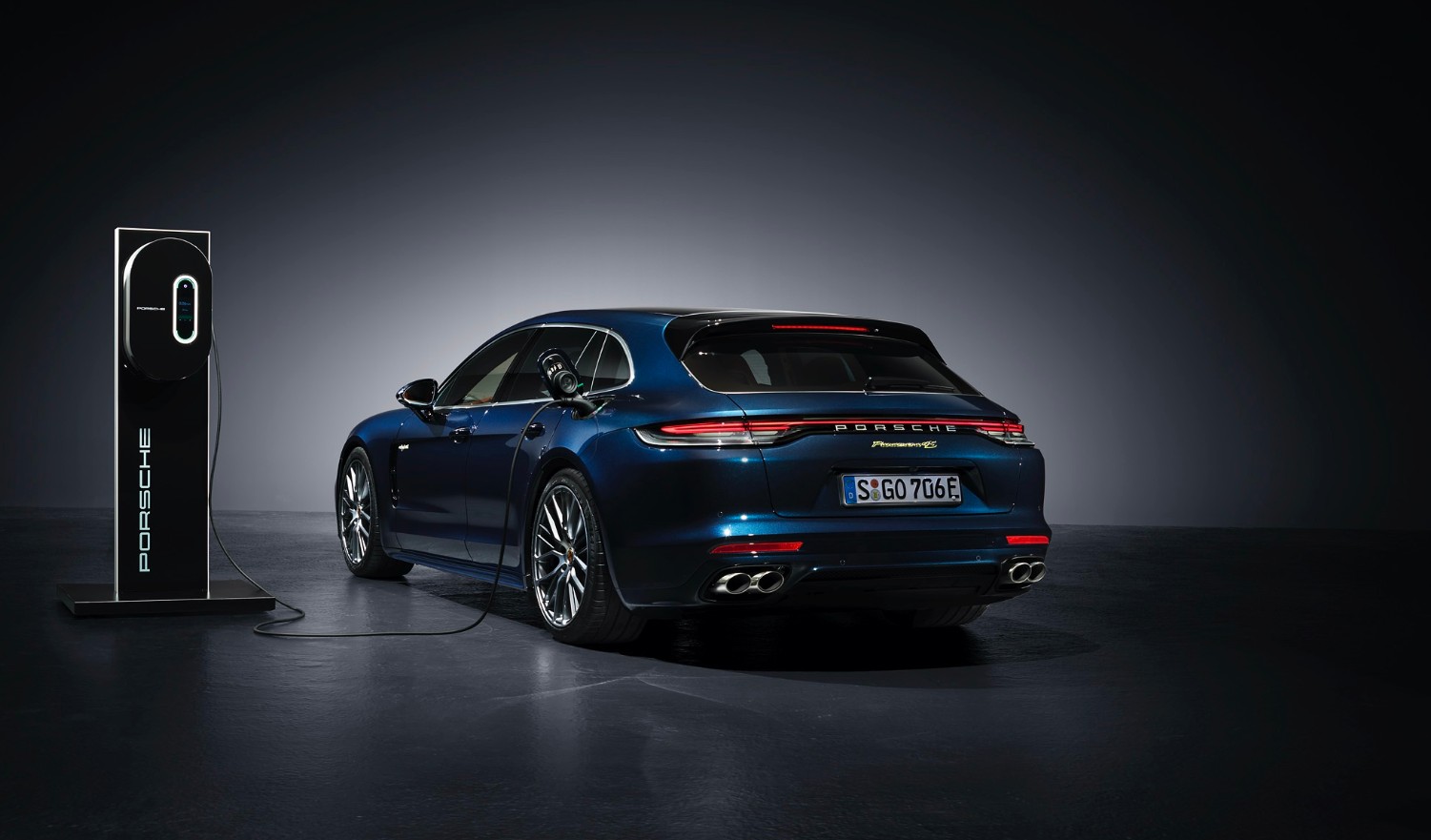 O Porsche Panamera 4S E-Hybrid Sport Turismo