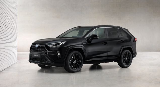 Toyota RAV4 Hybrid recebe série Black Edition