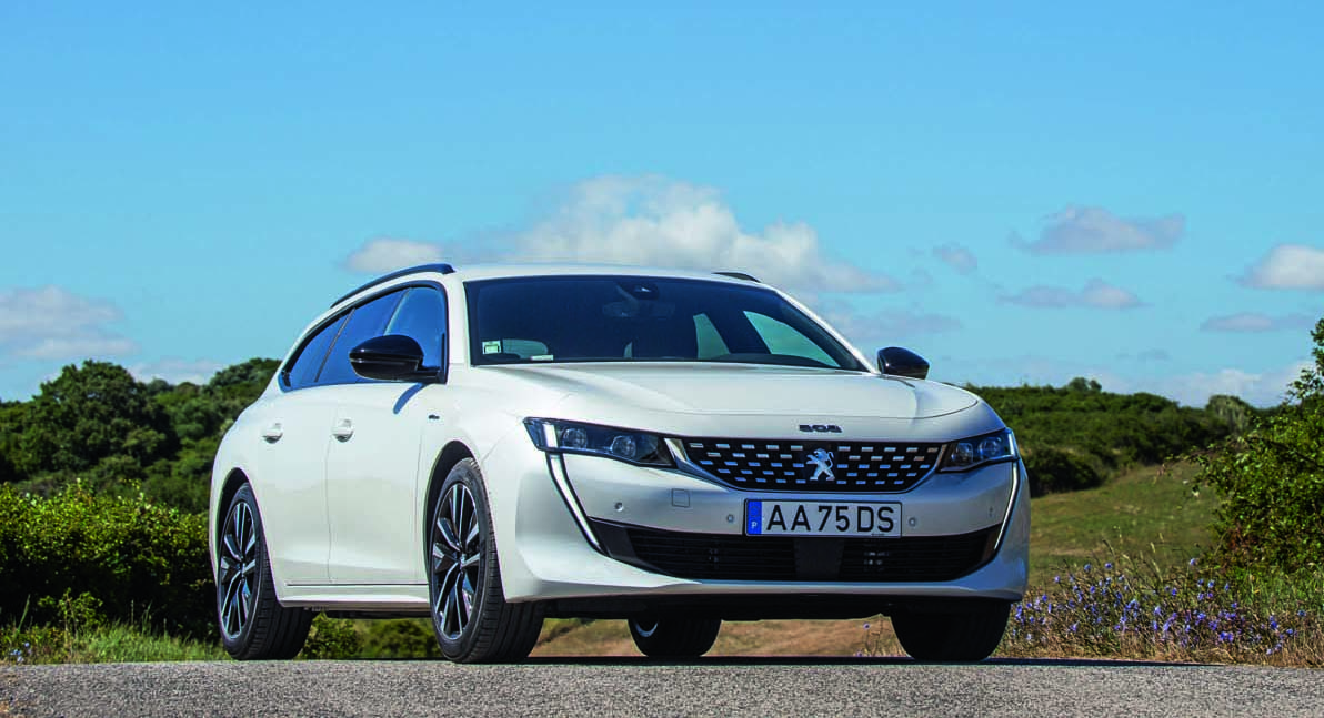 Peugeot 508 SW Hybrid: Passageiro frequente