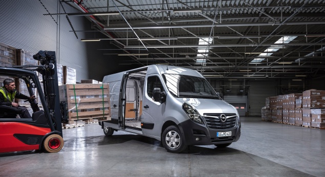 Opel anuncia versões elétricas do Movano e Combo para 2021