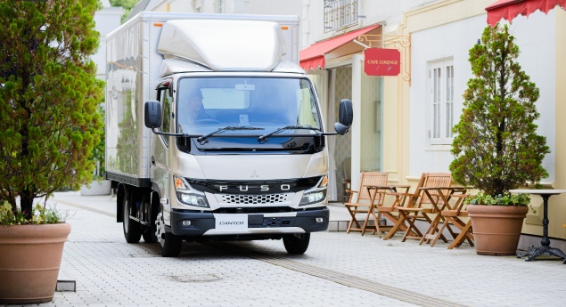 Mitsubishi Fuso revela nova geração do camião ligeiro Canter