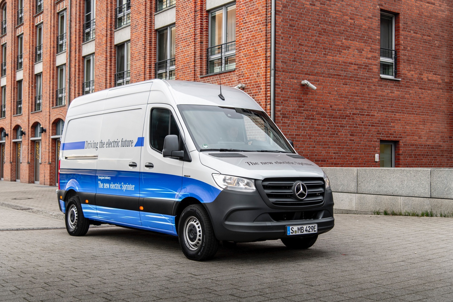 Mercedes-Benz eSprinter 