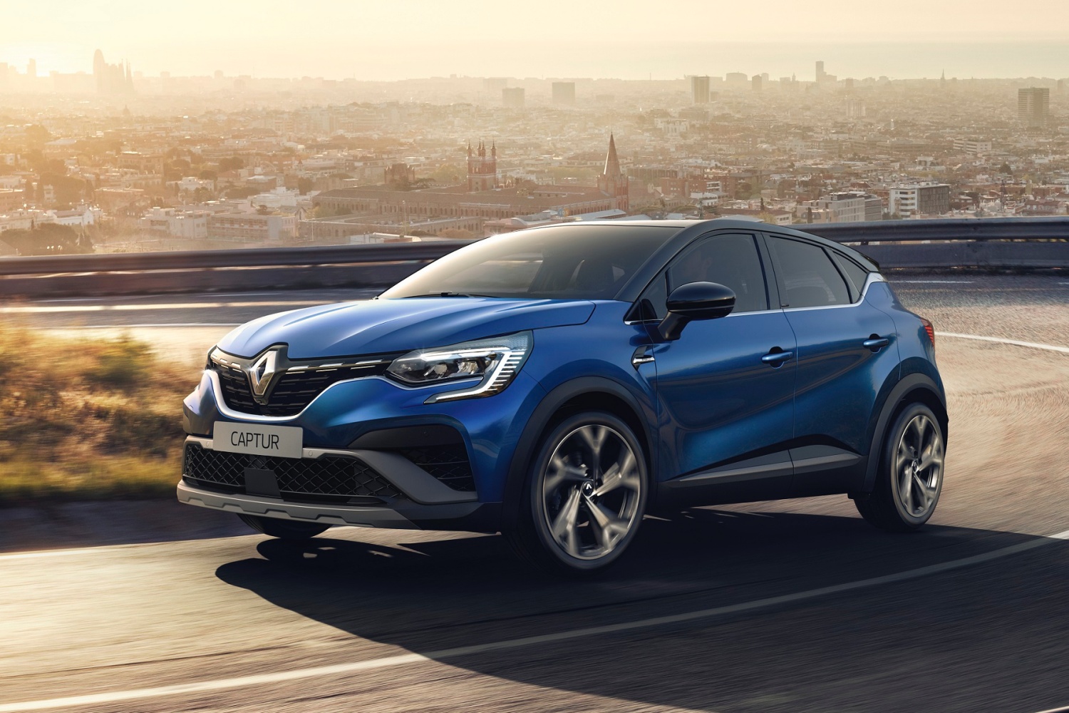 Renault Captur e-TECH Hybrid RS LINE